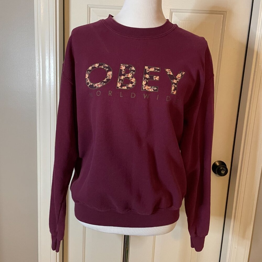 Woman's Obey sweatshirt